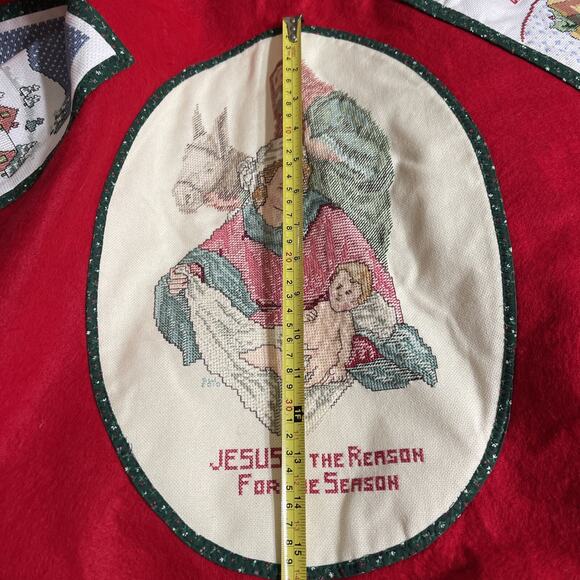 Vintage Cross Stitched‎ Christmas Tree Skirt 44” Wide - Picture 8 of 9